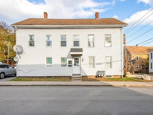 19 Myrtle Ave, Webster, MA 01570