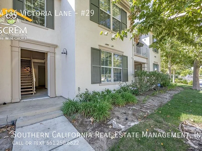 24136 Victoria Ln #29 — Photo 2