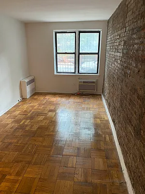 Rented by Sandra Greer Real Estate | media 16