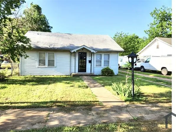 1512 SW D Ave, Lawton, OK 73501