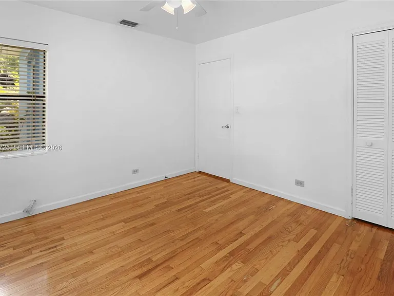 706 S 19th Ave — Photo 23