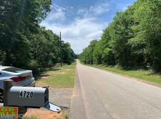 4720 Huggins Rd, Wilmer, AL 36587