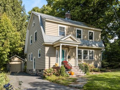 45 Maple Ave, Andover, MA, 01810