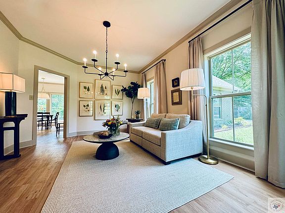 5th image of 5103 Woodgate Dr