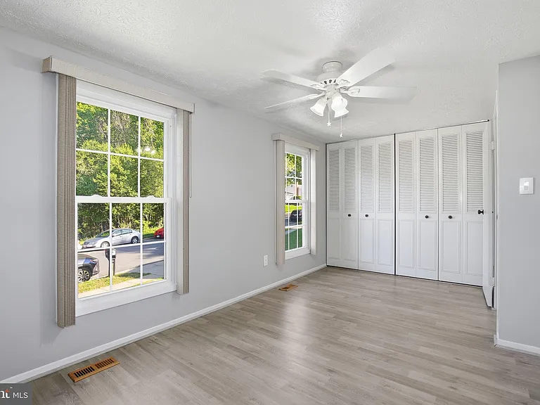 7625 Sheffield Green Way #7625 — Photo 17