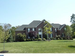 1 Wisteria Ct, Flemington, NJ 08822