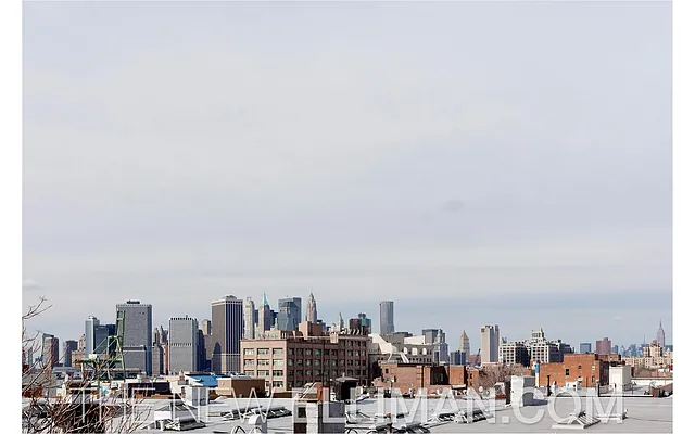 Sold by Douglas Elliman | media 15