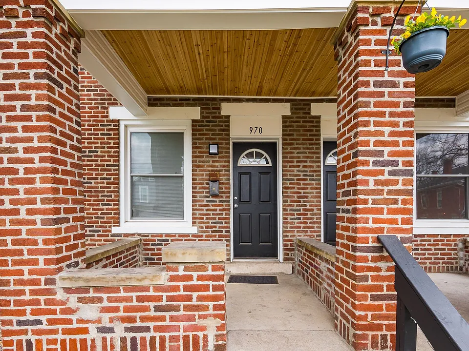 958-976 S Champion Ave #970