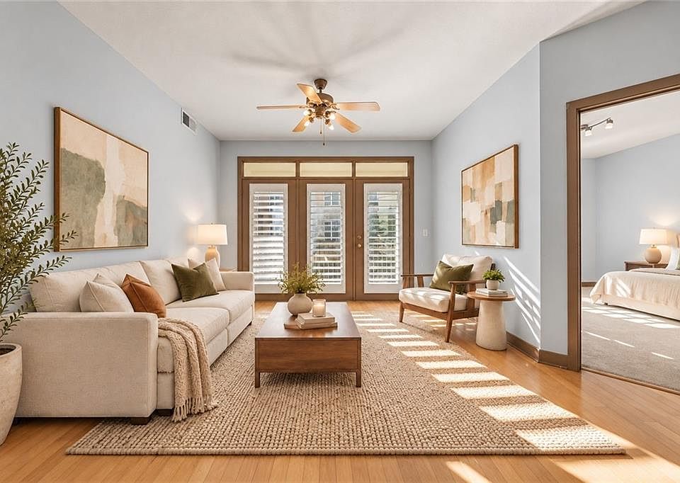 1st image of 390 17th St NW Unit 4050