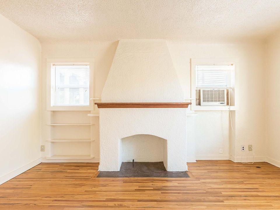 1st image of 2716 Lead Ave SE APT A