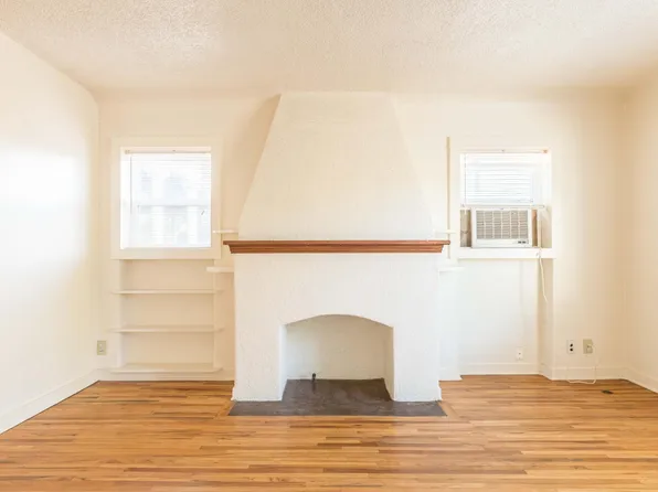 2716 Lead Ave SE APT A, Albuquerque, NM 87106