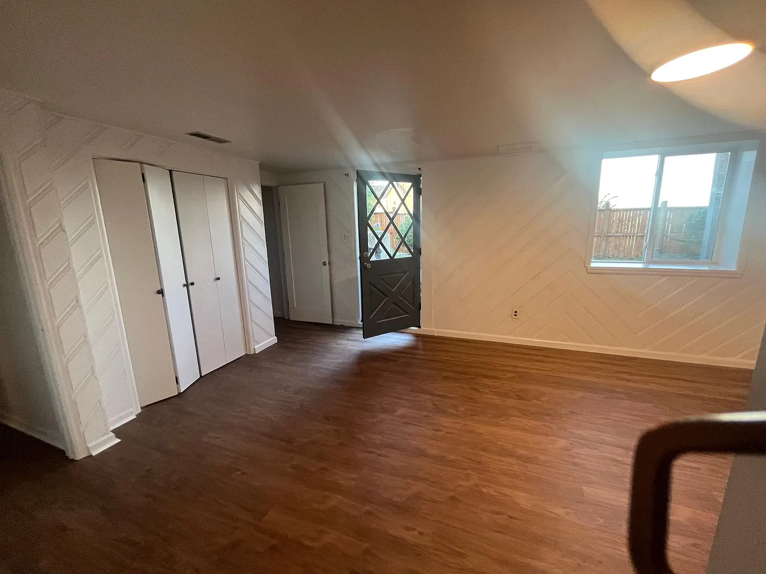 2 bed, 1358 sqft, $1,995 — Photo 4