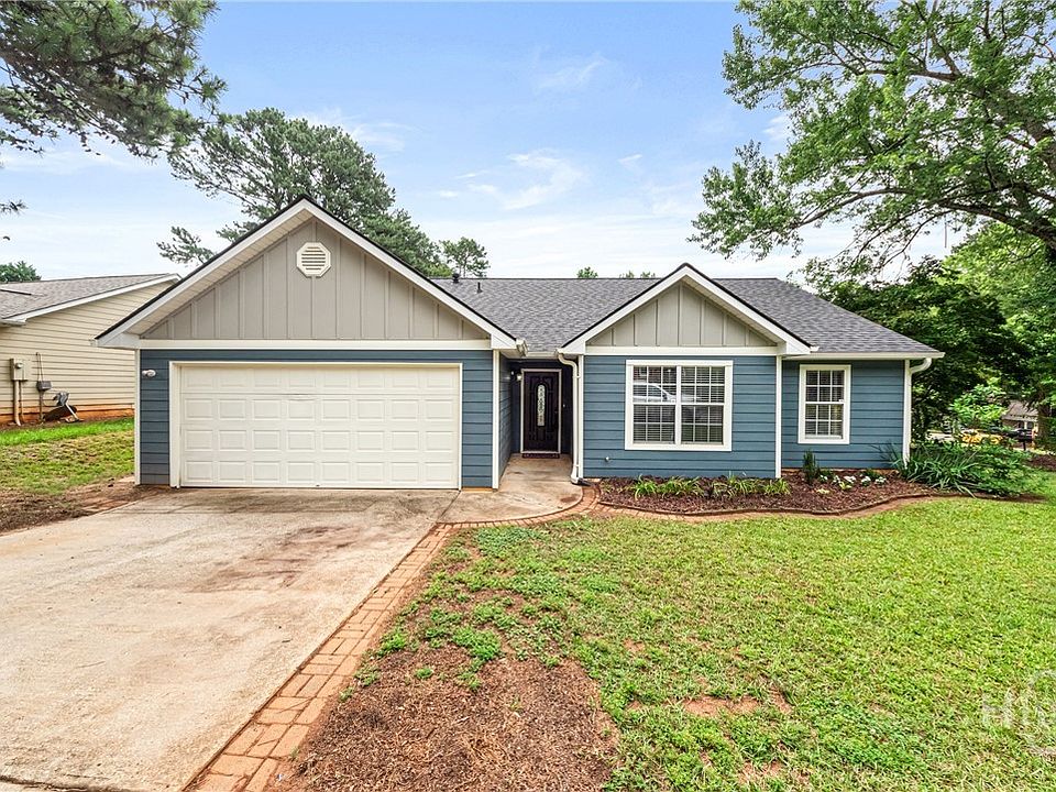 1st image of 1004 Orchard Mill Court