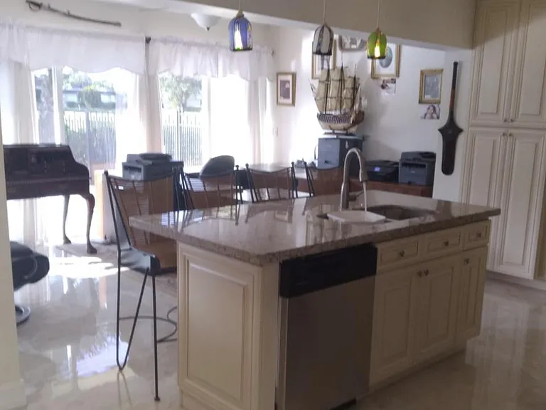 Bamboo Cir — Photo 18