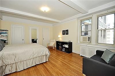 3rd image of 315 E 68th St APT 12T