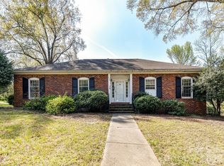 556 Eastway St, Davidson, NC 28036