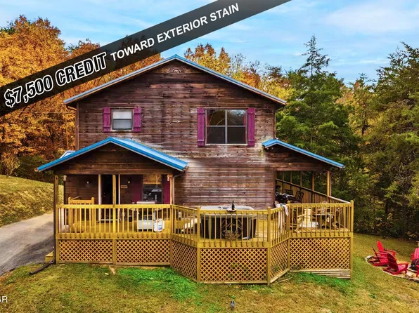 3022 Crestview Ct, Sevierville, TN 37862