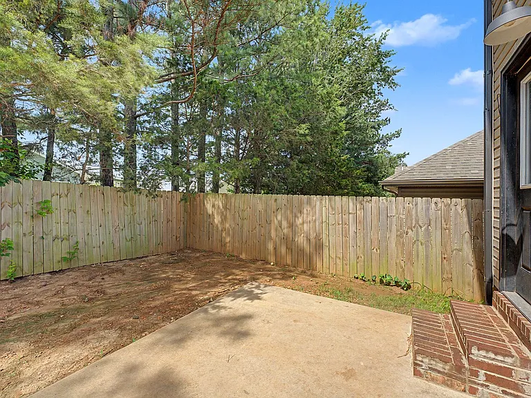 604 E Osage Trce — Photo 21