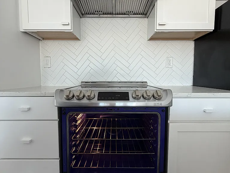 LG Oven and Glass Stovetop