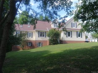 73 Skipjack Lndg, Saluda, VA 23149