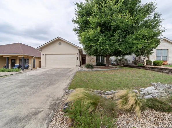 1913 WESTON LOOP, Kerrville, TX 78028