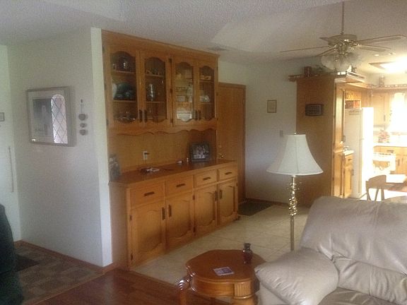 4th image of 1604 Debby Ln