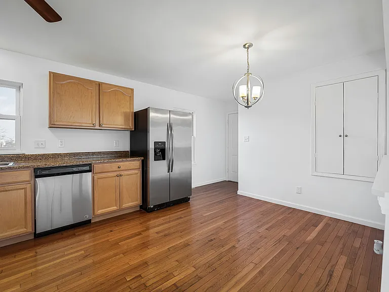 617 S Duchesne Dr — Photo 11