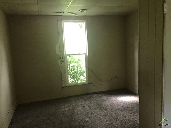 4th image of 1800 N Church Ave