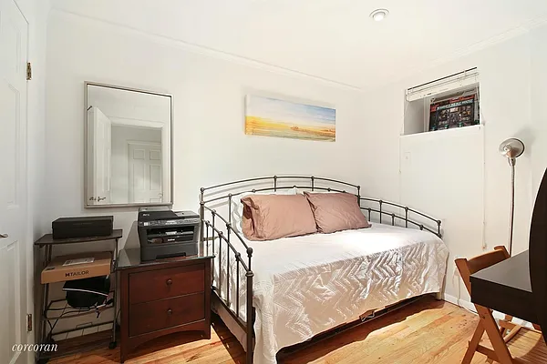 Sold by Corcoran | media 14