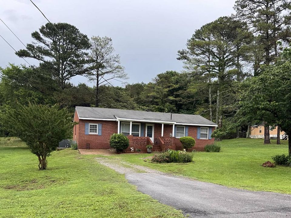 1st image of 169 Daniel Dr