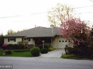 60 Harbo Rd, Chambersburg, PA 17202