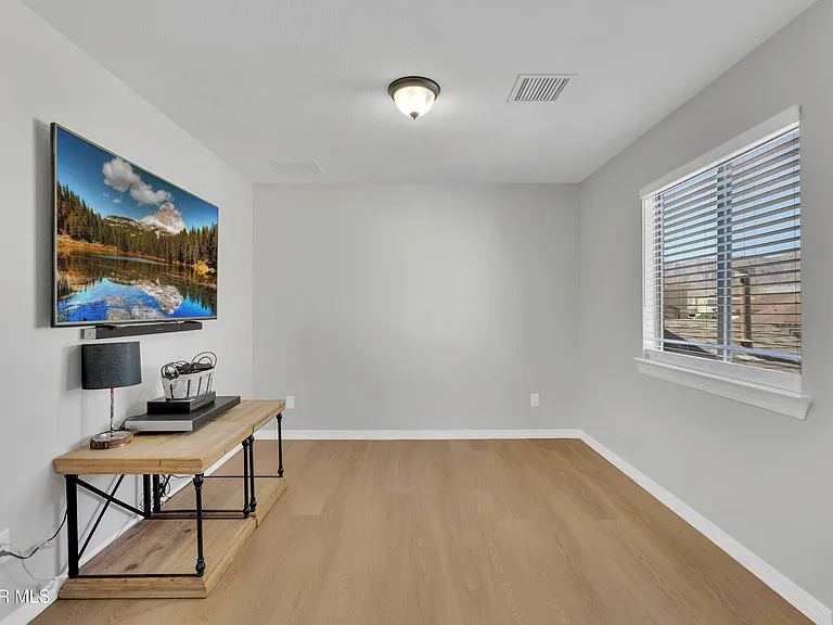 11512 Robert Lennox Dr — Photo 40