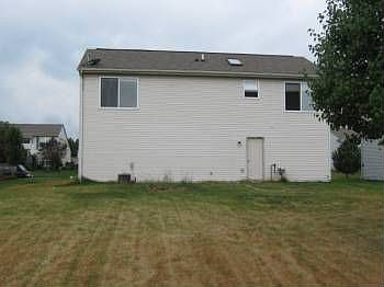 4th image of 2622 Driftwood Dr
