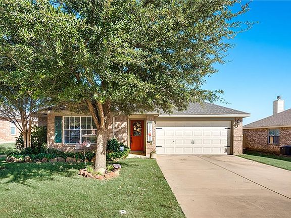 3rd image of 3612 Beatriz Dr