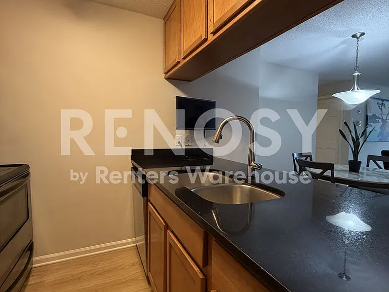 520 Ridgewood Ave #102 — Photo 7