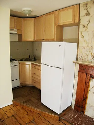 Rented by Downtown Realty Group LTD | media 20