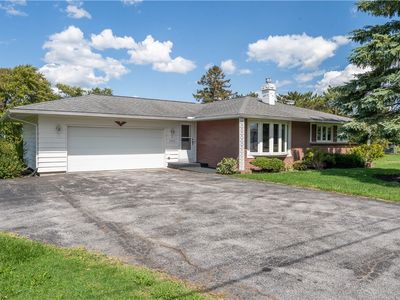 5050 Emerson Rd, Canandaigua, NY, 14424