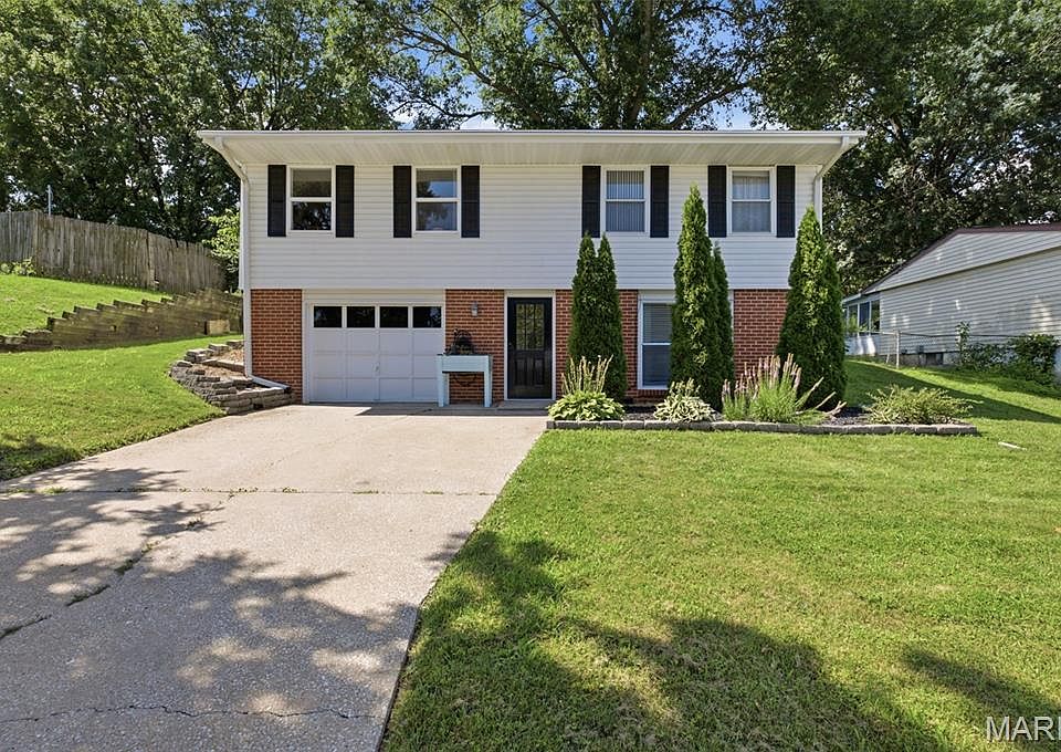 1st image of 1107 Esterling Dr