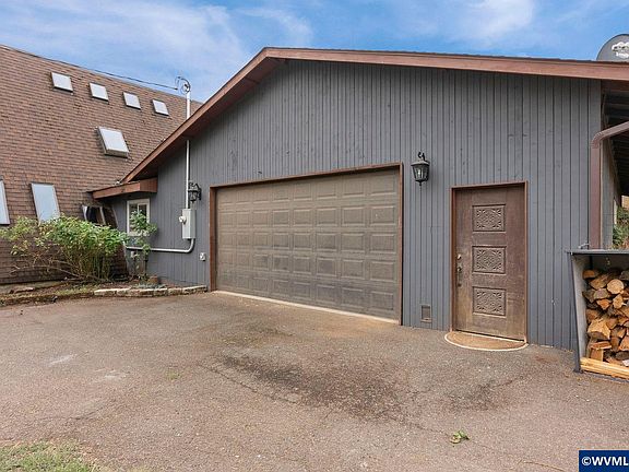 4th image of 28430 Kingsbury Rd