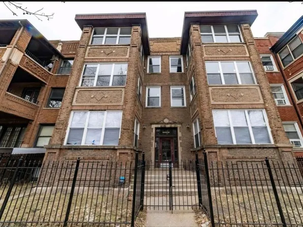 5826 S Michigan Ave #2, Chicago, IL 60637