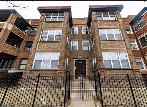 5826 S Michigan Ave #2 Photo 1