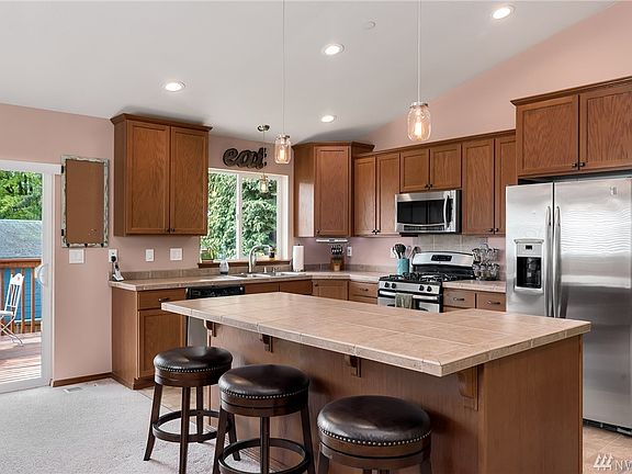 4th image of 1130 Ttereve Dr