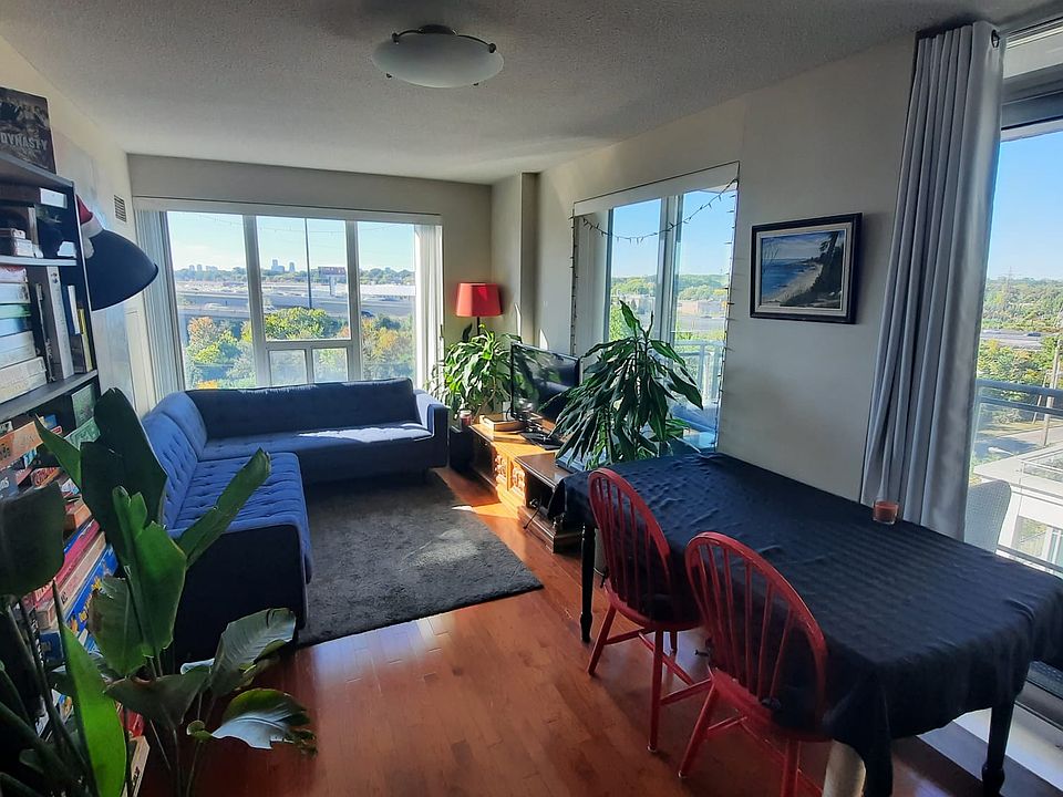 1st image of 2121 Lake Shore Blvd W