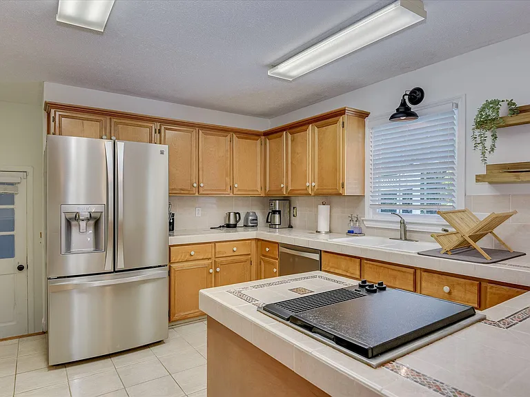 869 Hickory Ridge Rd — Photo 15