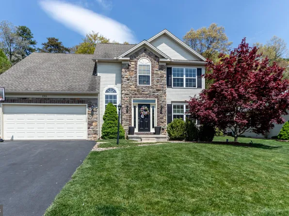 195 Brynwood Dr, Port Matilda, PA 16870