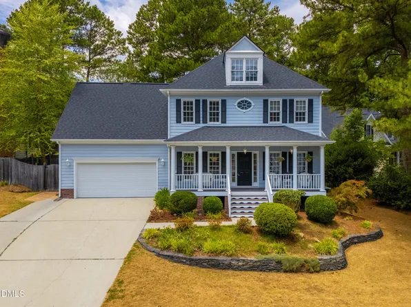 407 Maple Creek Ct, Apex, NC 27502