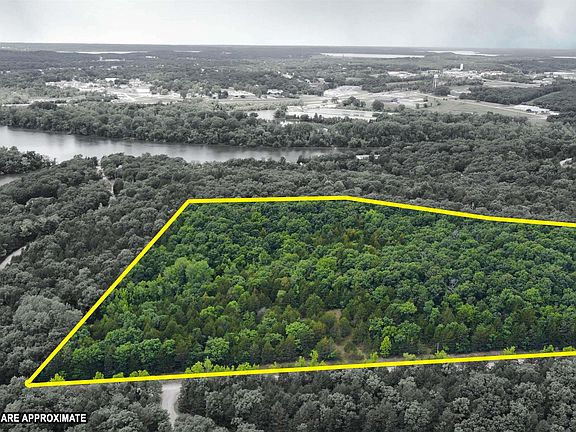 3rd image of Clearwater Rd