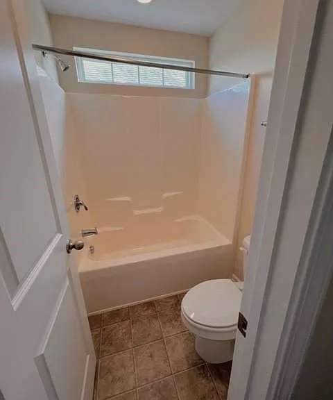 Upstairs Bathroom #1