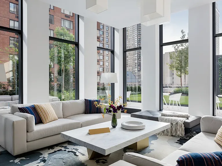 15 W 61st St #6C — Photo 13