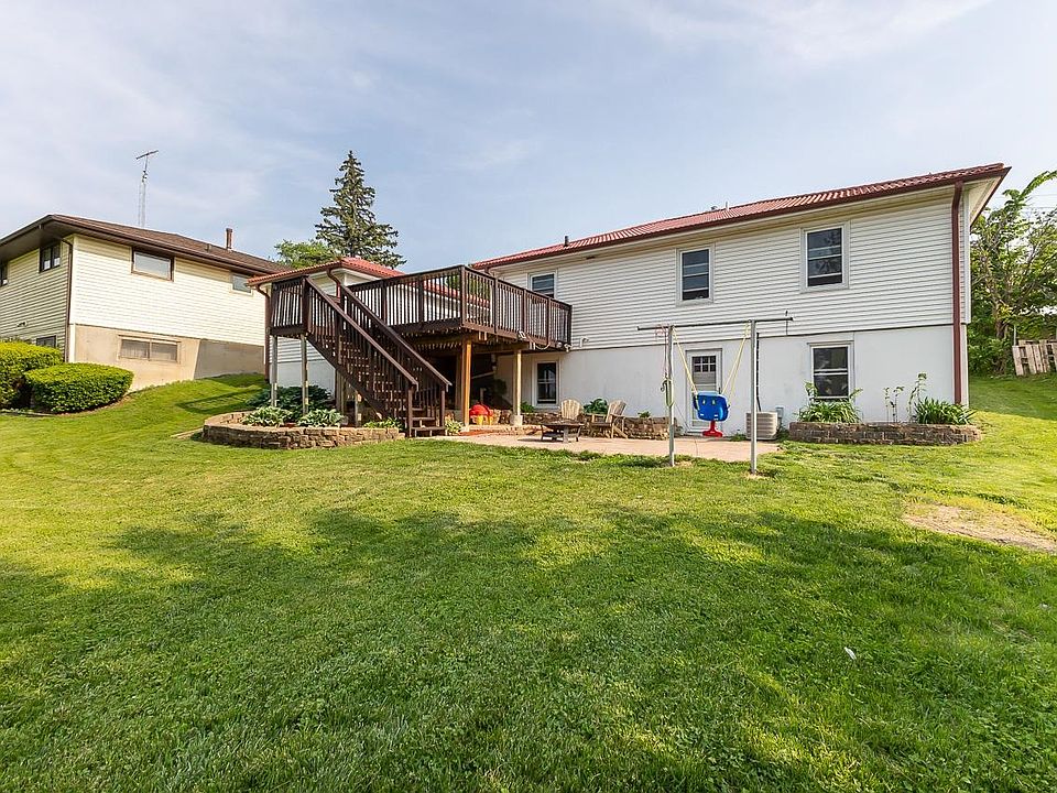 2155 Clarke Dr, Dubuque, IA 52001 Zillow